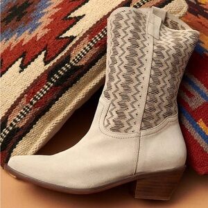 Beige suede Western Ankle Boots